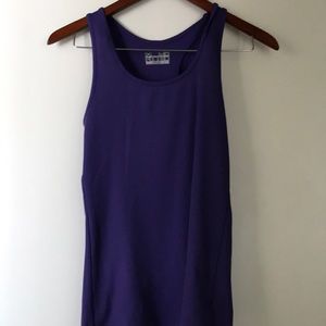 Under armour  fitted heat gear tank